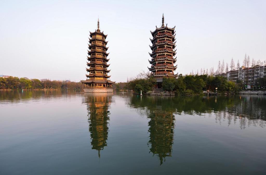 Grand Bravo Guilin Hotel Buitenkant foto